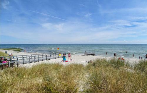 Three-bedroom Holiday Home In Grenaa