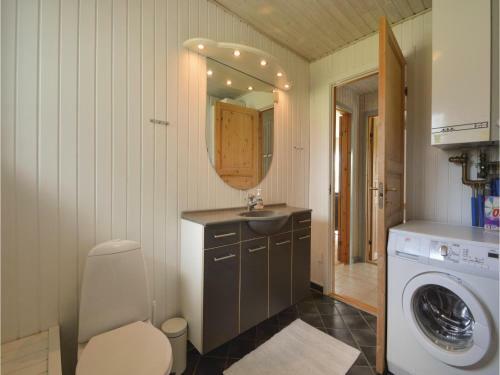 Three-bedroom Holiday Home In Haderslev
