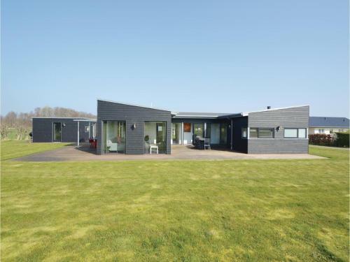 Four-bedroom Holiday Home In Haderslev