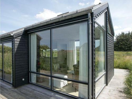 Three-bedroom Holiday Home In Hjorring