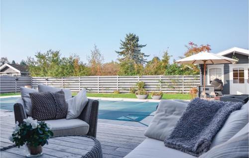 Three-bedroom Holiday Home In Hornbak