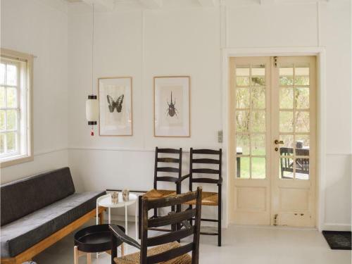 Three-bedroom Holiday Home In Hundested