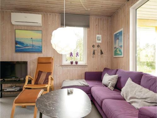 Three-bedroom Holiday Home In Lokken