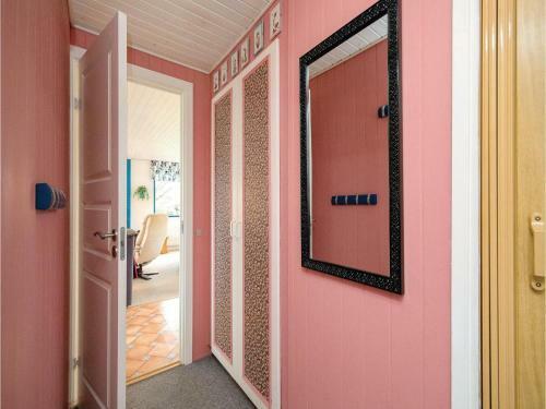 Two-bedroom Holiday Home In Lokken