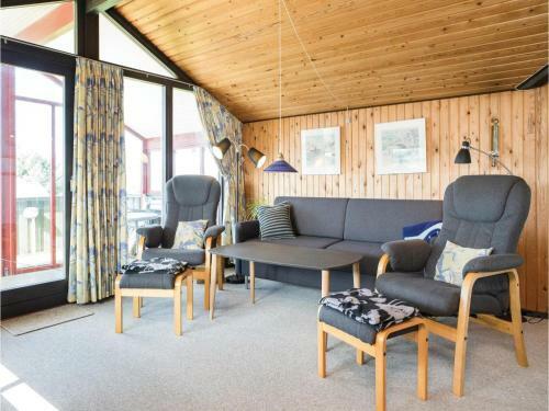 Three-bedroom Holiday Home In Hjorring