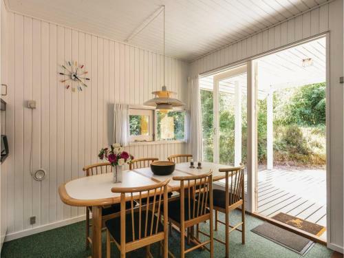 Three-bedroom Holiday Home In Nexo