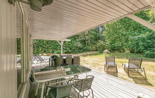 Three-bedroom Holiday Home In Nexo