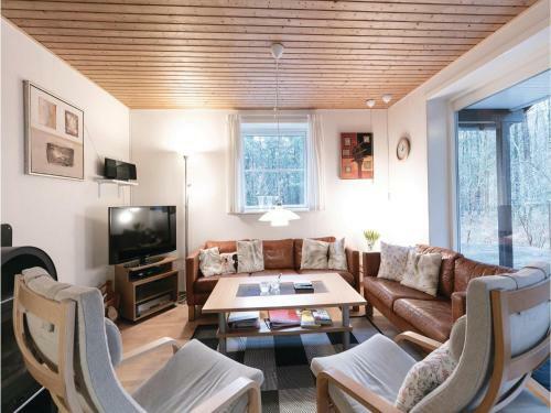 Three-bedroom Holiday Home In Nexo
