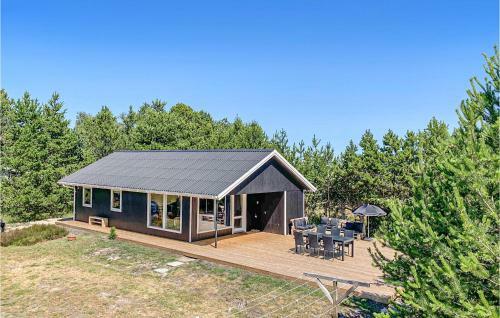 Three-bedroom Holiday Home In Saby