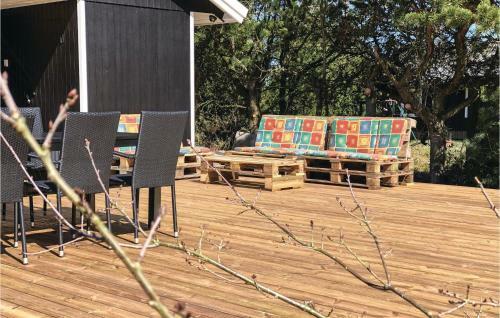 Three-bedroom Holiday Home In Saby