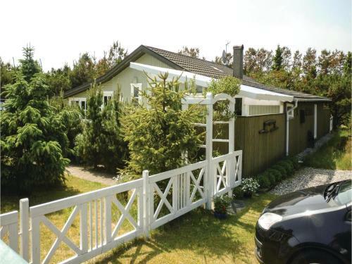 Three-bedroom Holiday Home In Saby