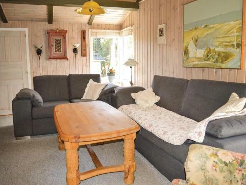 Three-bedroom Holiday Home In Saby
