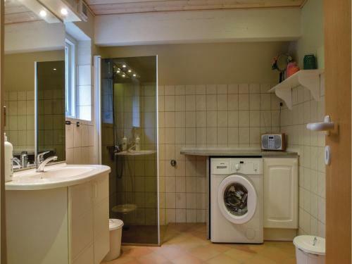 Three-bedroom Holiday Home In Silkeborg