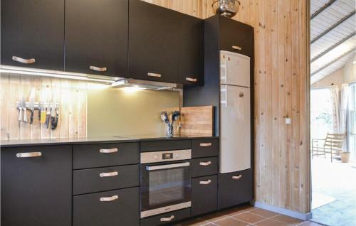 Three-bedroom Holiday Home In Skibby