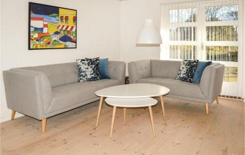 Three-bedroom Holiday Home In Strandby
