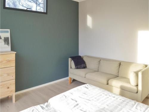 Three-bedroom Holiday Home In Vejby