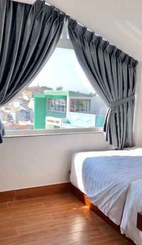 Hotel Ruby Rose House