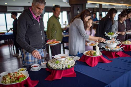 Alisa Luxury Cruise