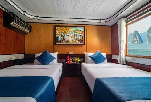 Halong Golden Bay Legend Cruise
