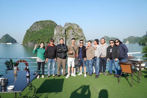 Halong Golden Bay Legend Cruise