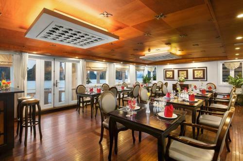 Halong Sparrow Cruise
