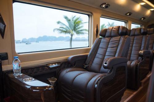 Rosa Boutique Cruise