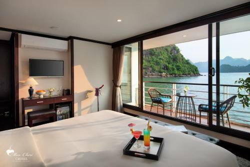 Mon Ch�ri Cruises