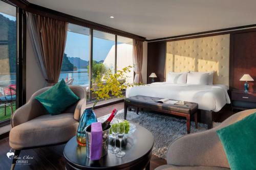 Mon Ch�ri Cruises