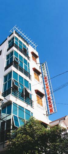 Hotel Khach San Hu?nh Thanh