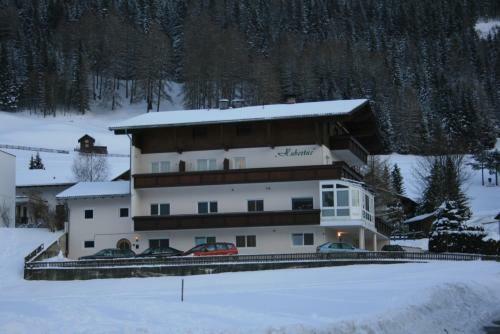 Hostal Haus Hubertus
