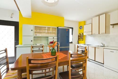 Apartments Catrovo