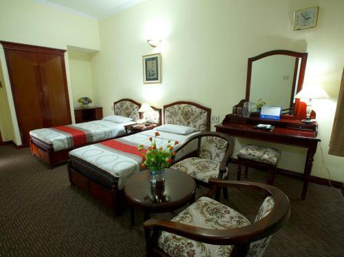 Hoang Ha Hotel
