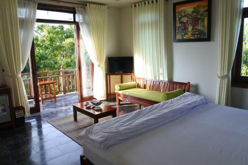 Hotel Hoi An Osaka Riverside Villa & Spa
