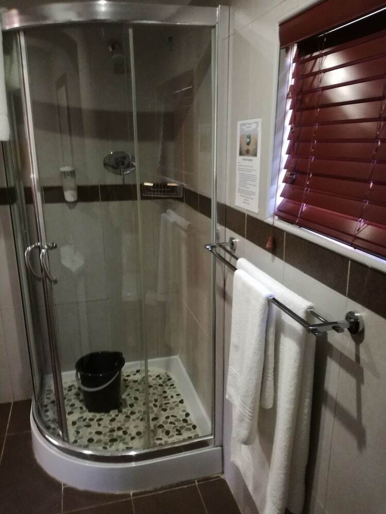 Hostal Belmont Guesthouse