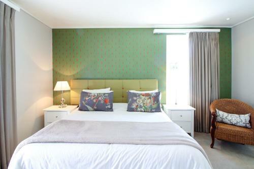 Hostal Thirty On Grace