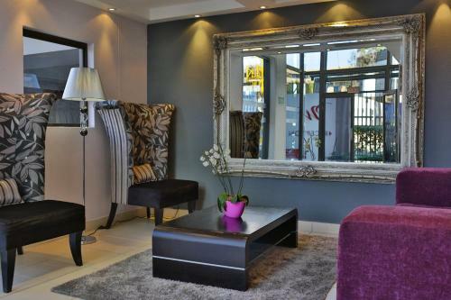 Westay Westpoint Apartments