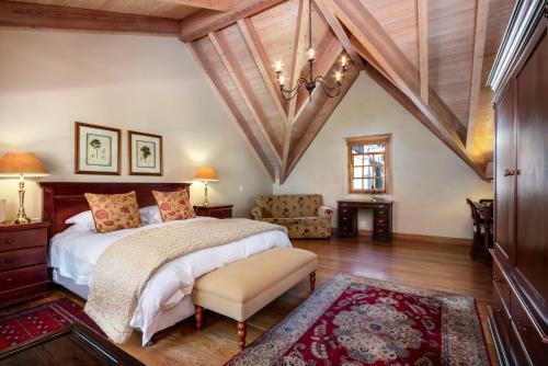 Bed & Breakfast De Hoek Manor