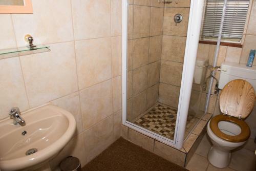 Lodge Near2numbi