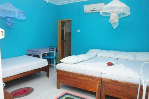 Hostal Levi's Tourist ? Anuradhapura