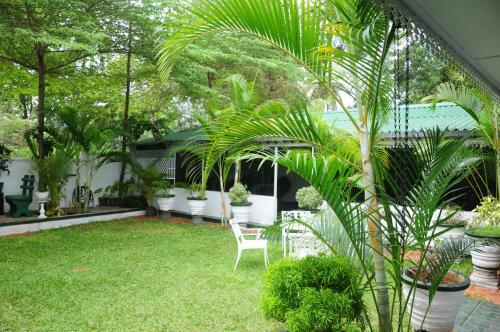 Hostal Levi's Tourist ? Anuradhapura