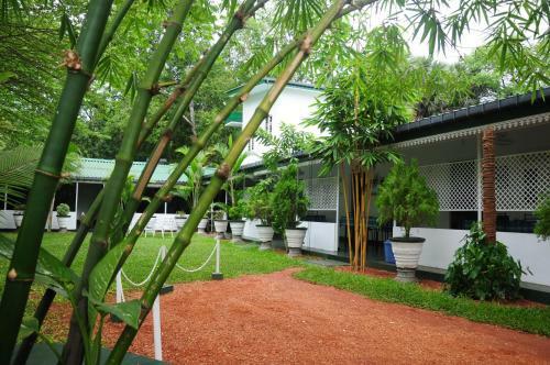 Hostal Levi's Tourist ? Anuradhapura