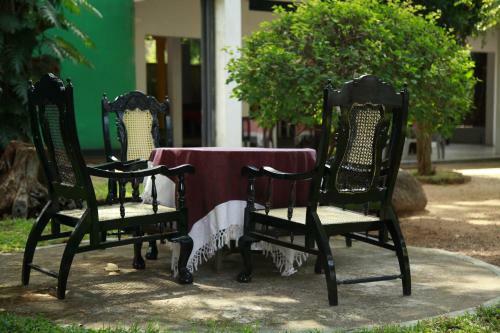 Hotel Cottage Tourist Rest