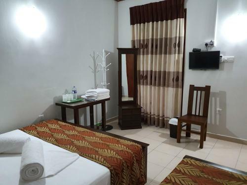 Hostal A And D Holiday Inn