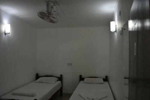Hostal Lake Monark Resort