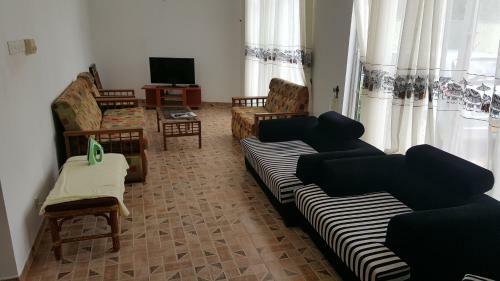 Hostal Lake Monark Resort
