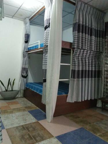 Kingfisher Family Guest & Hostel