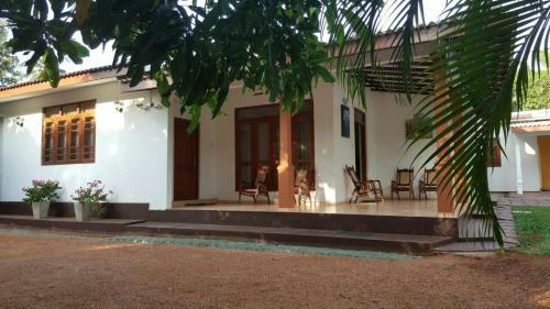 Hostal Hemamala Bungalow