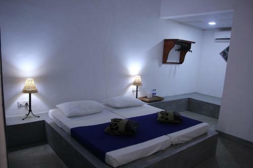 Hostal Dambulu Oya Family Park