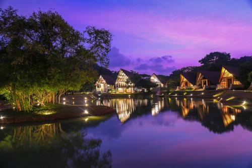 Hotel Liyya Water Villas