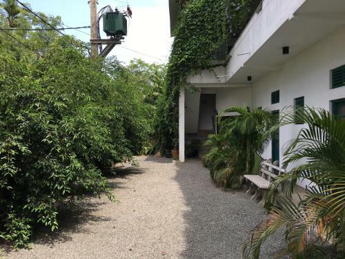 Colombo Beach Hostel By Nomadic